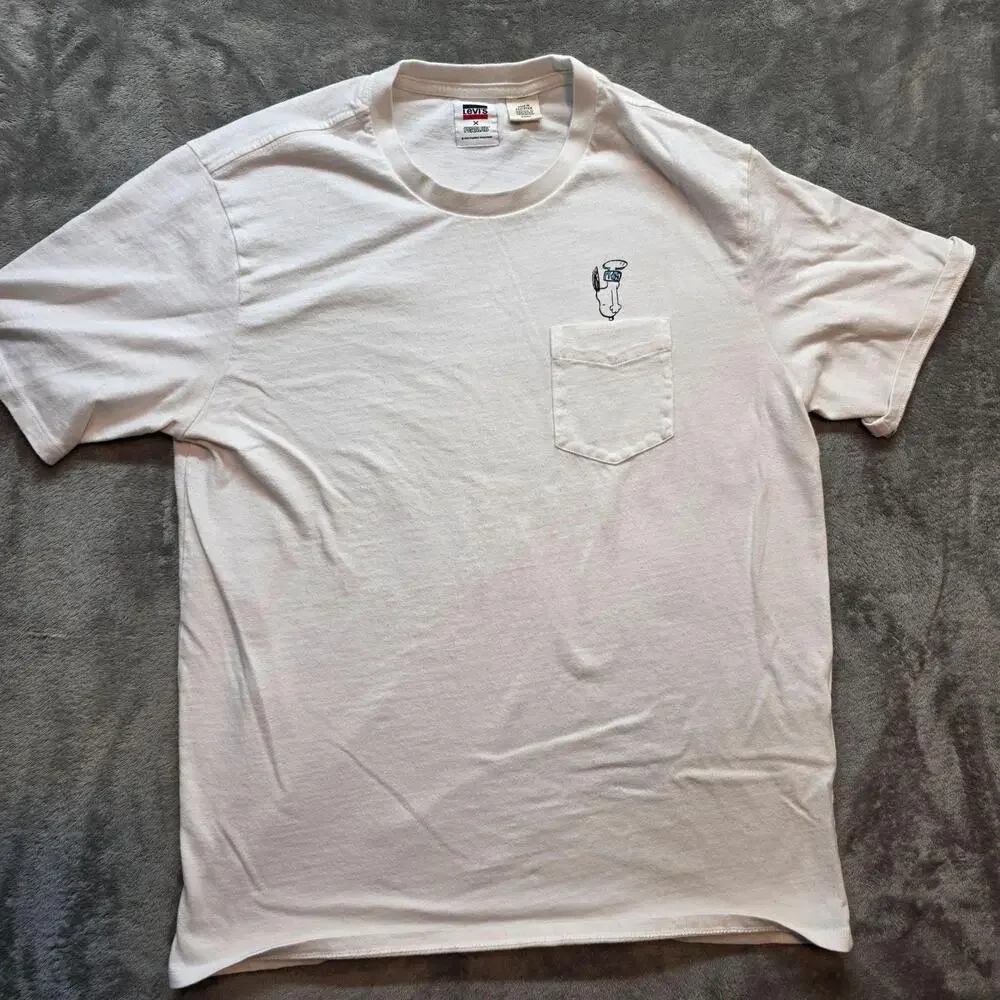 Levi's Peanuts Shirt Mens S White Snoopy Pocket Graphic Crew T-Shirt Cartoon